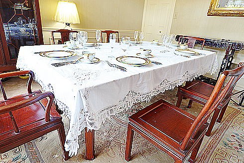 Battenburg Lace Tablecloth 65" 100". With12 napkins. White.